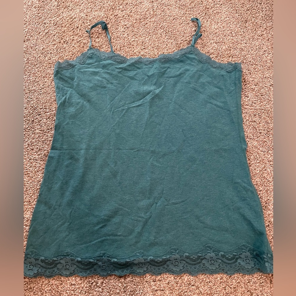 Sonoma Tank NWOT